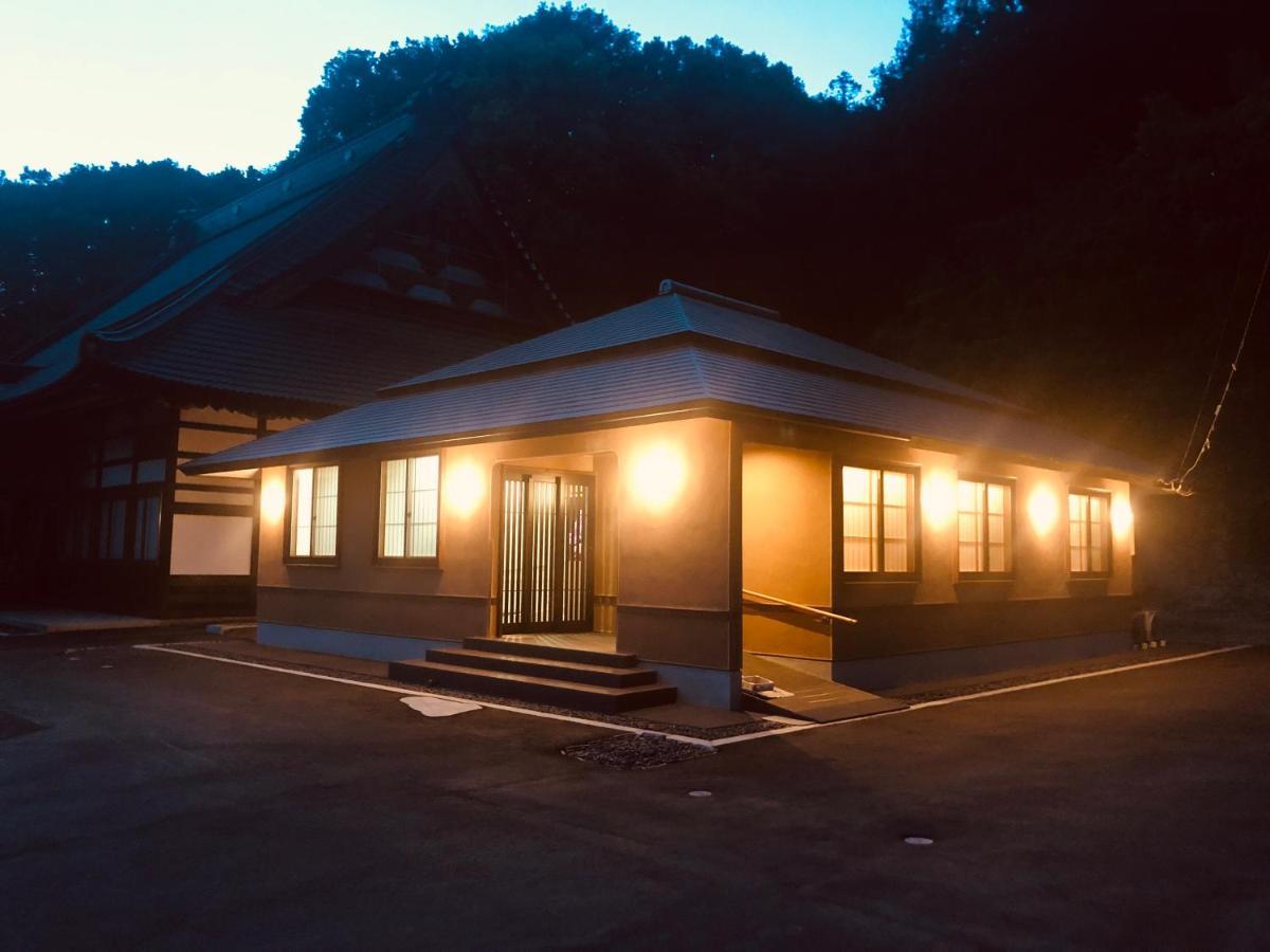 Ryutakuzenji 宿坊 تاكاساكي المظهر الخارجي الصورة